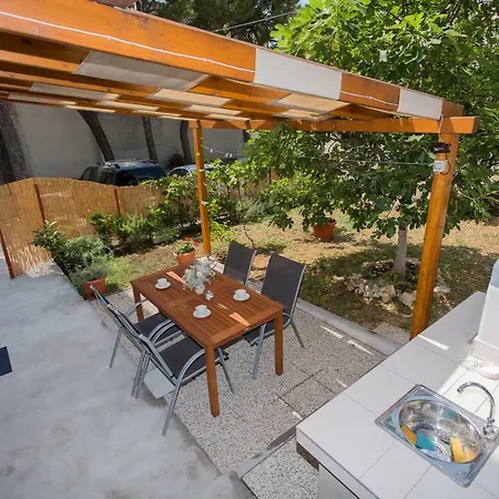 Pinery アパート *