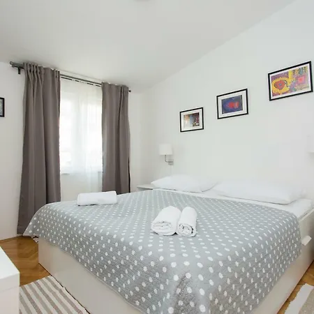 Apartment Pinery *